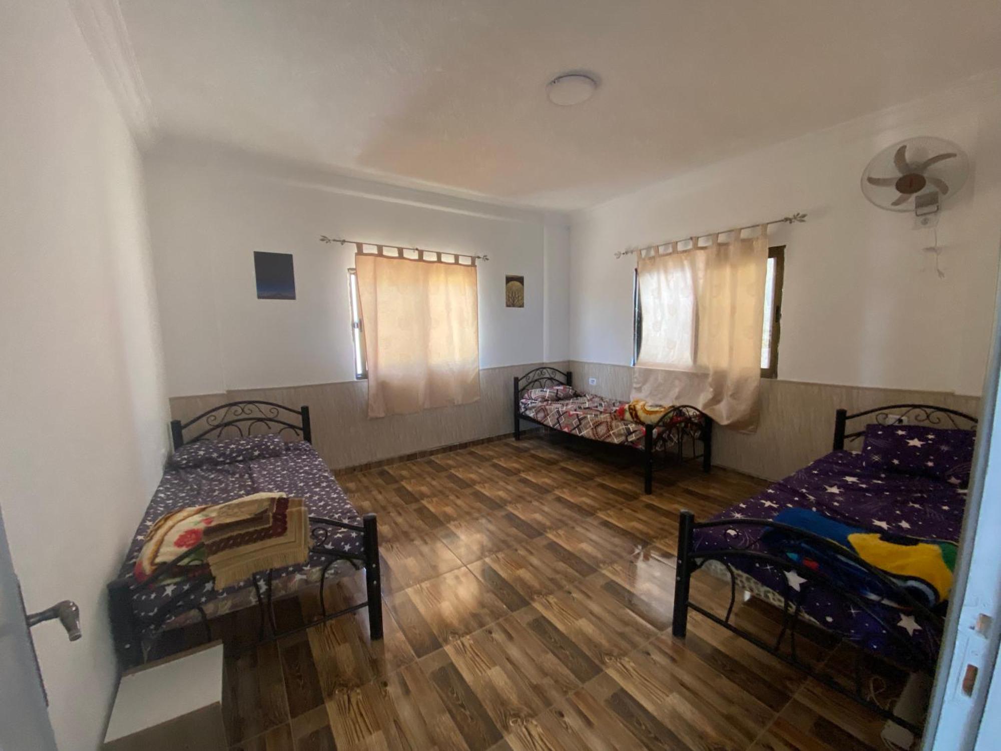 ג'אראש Jar Alqamar Chalet -شاليه جار القمر מראה חיצוני תמונה